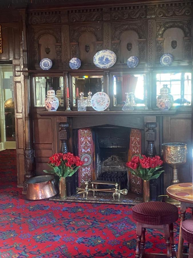 Parlors Hall Hotel บริดจ์นอร์ท ภายนอก รูปภาพ