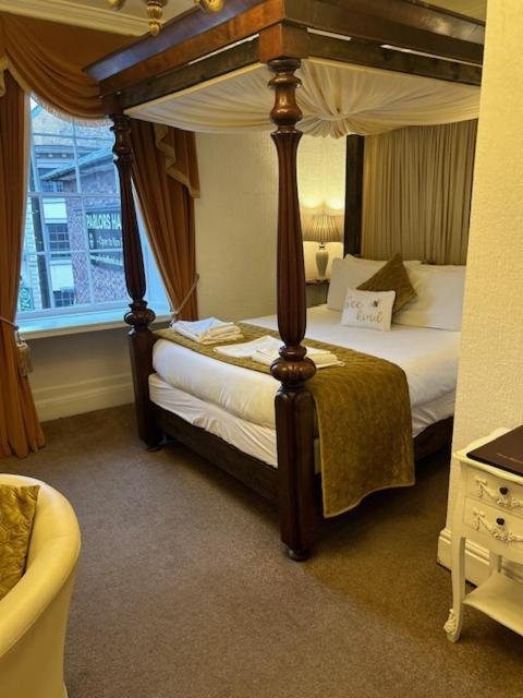 Parlors Hall Hotel บริดจ์นอร์ท ภายนอก รูปภาพ